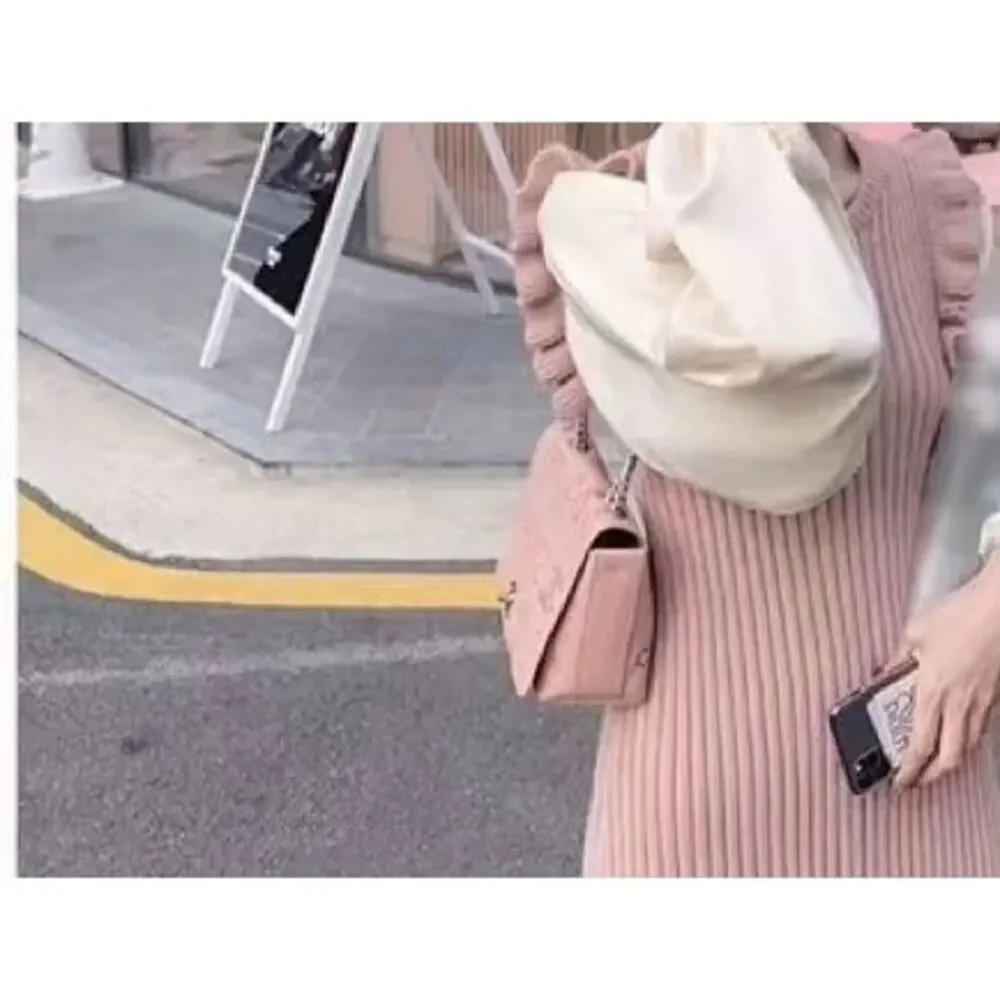 CHANEL brand color